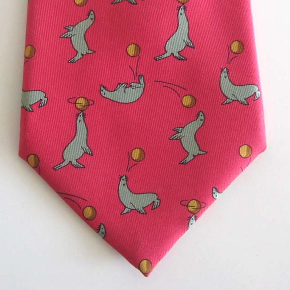 new HERMES seal w/ ball print tie France 100% silk - Picture 4 of 6